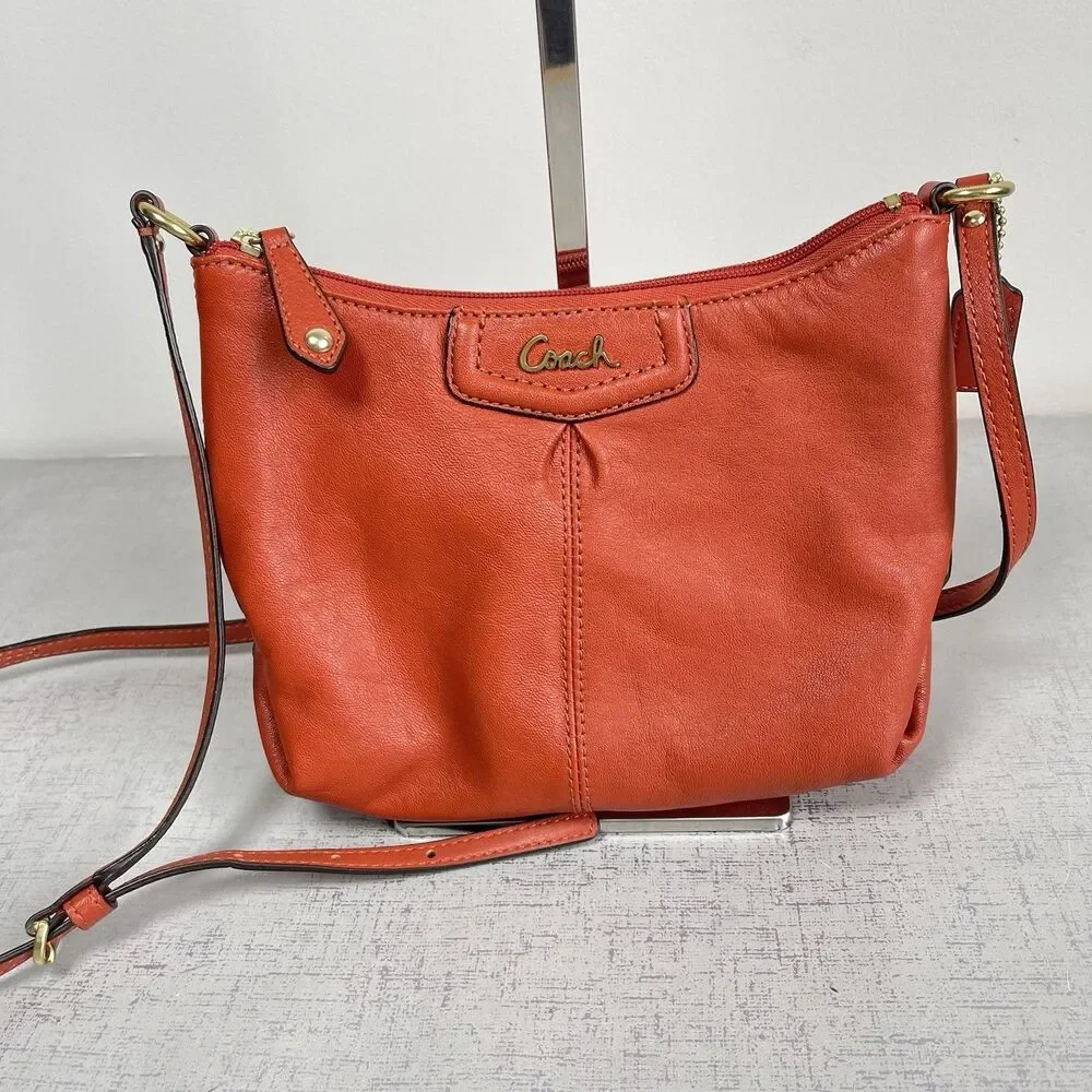 Coach smoke are crossbody
